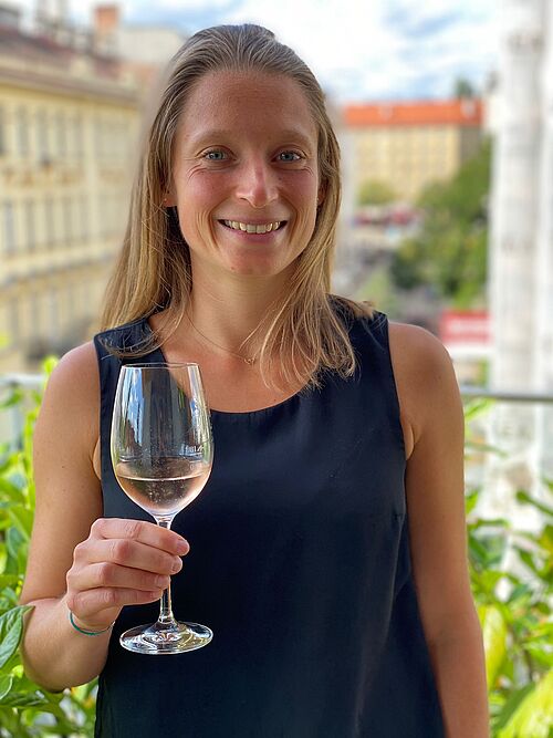 Natalie Hofmann finishes her PhD after succesful defense